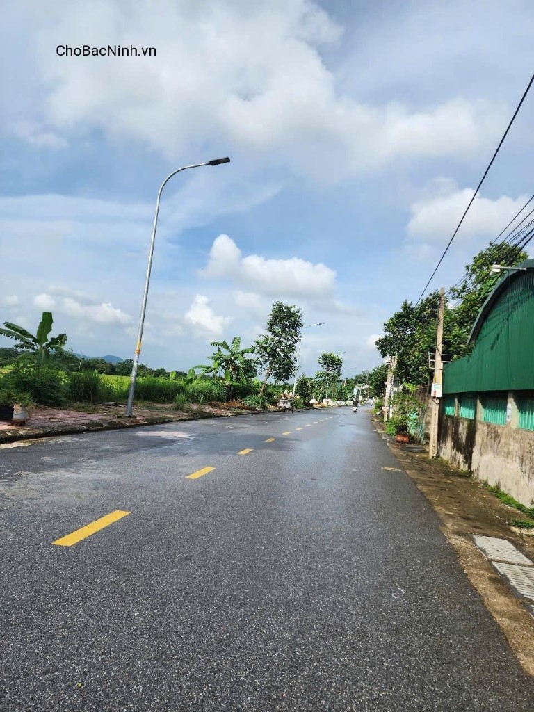 Bán đất Bắc Ninh dự án 82 lô chợ Sơn Đông Sơn Việt Đoàn 108m² mặt tiền 6m CBNDT