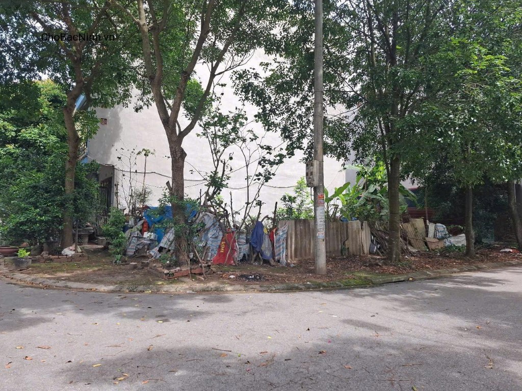 Bán lô góc 75.5m2 gần hồ và công viên giãn dân Đồng Soi Bắc Ninh CBNMT