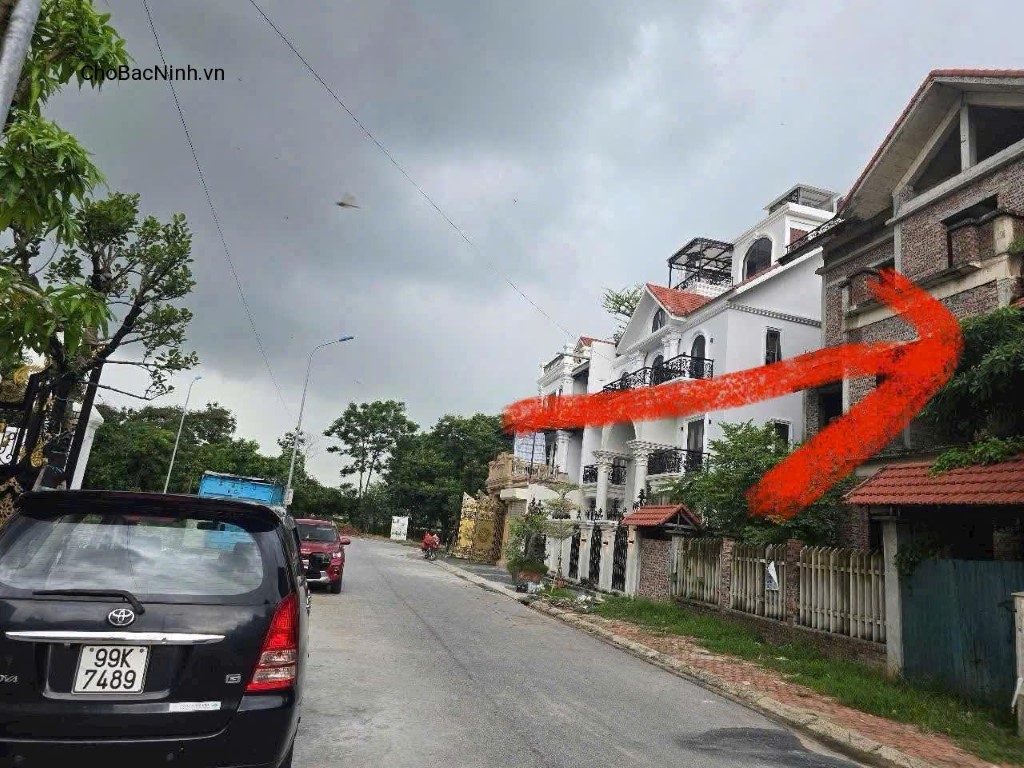 Bán nhà xây thô 189m² làn 2 Hồ Điều Hòa phường Võ Cường, Bắc Ninh - CBNVT