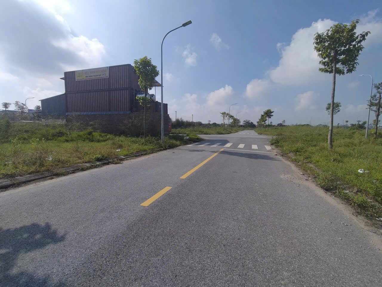 Bán Đất 90m2, Mặt Tiền 5m, Lô Vạn Xuân Liên Dãy A, Sát KCN Yên Phong Mở Rộng, Bắc Ninh - CBNVD