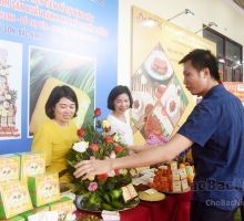 Đại Đức Bắc Ninh: Khát vọng hiện đại hóa nghề làm bánh phu thê truyền thống